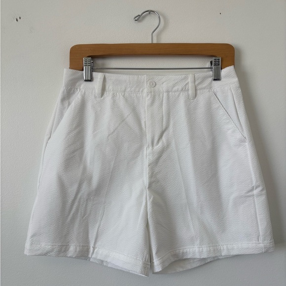 NWT - Walter Hagen Seersucker Golf Shorts – White – Women’s - Picture 2 of 5